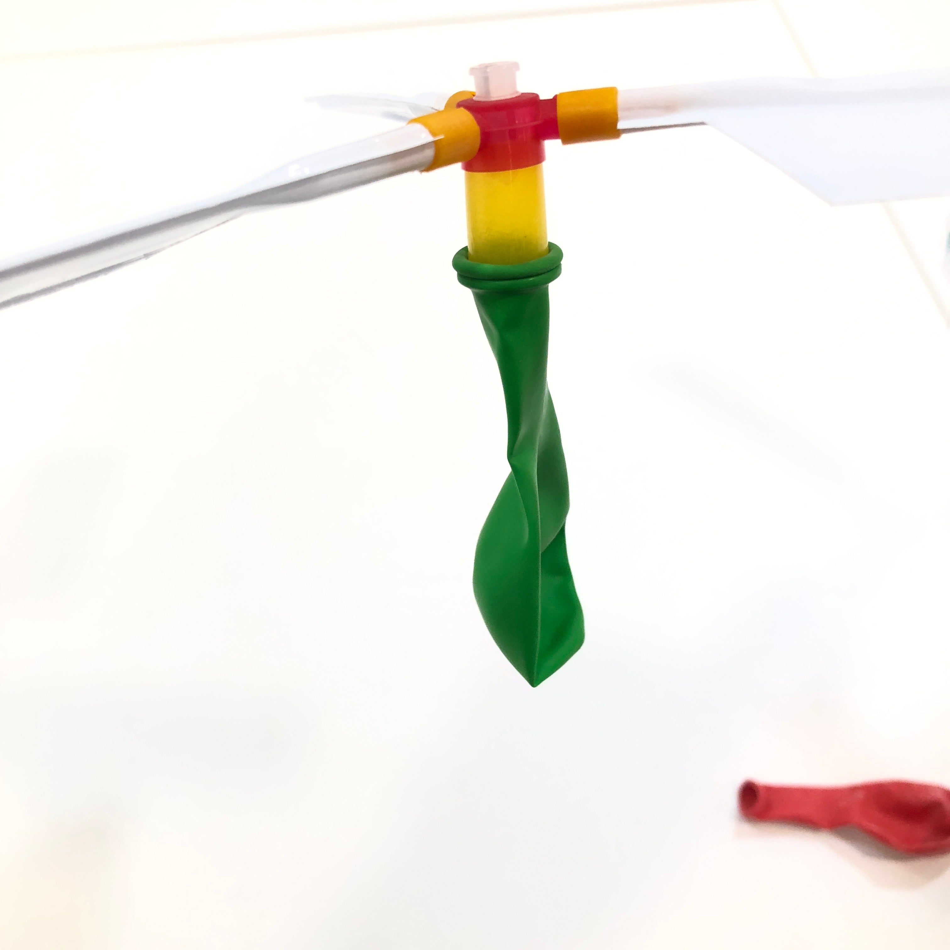 zibi-heli-ballon-helikopter-blisterpack-2-ballons-spiel image 3