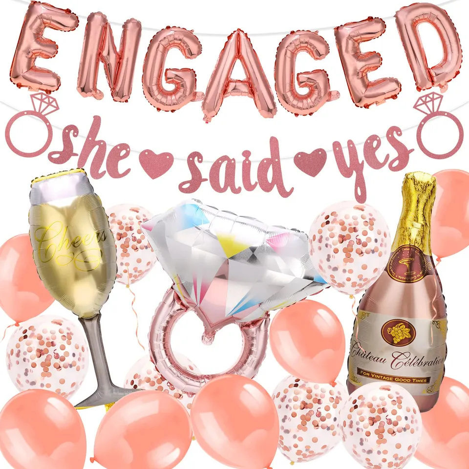 howaf-engaged-luftballons-verlobung-rosegold-set-she-said-yes image 1